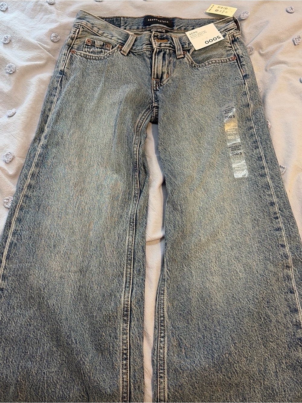 Aeropostale Women’s Wide Leg Jeans - Faded Blue Wash